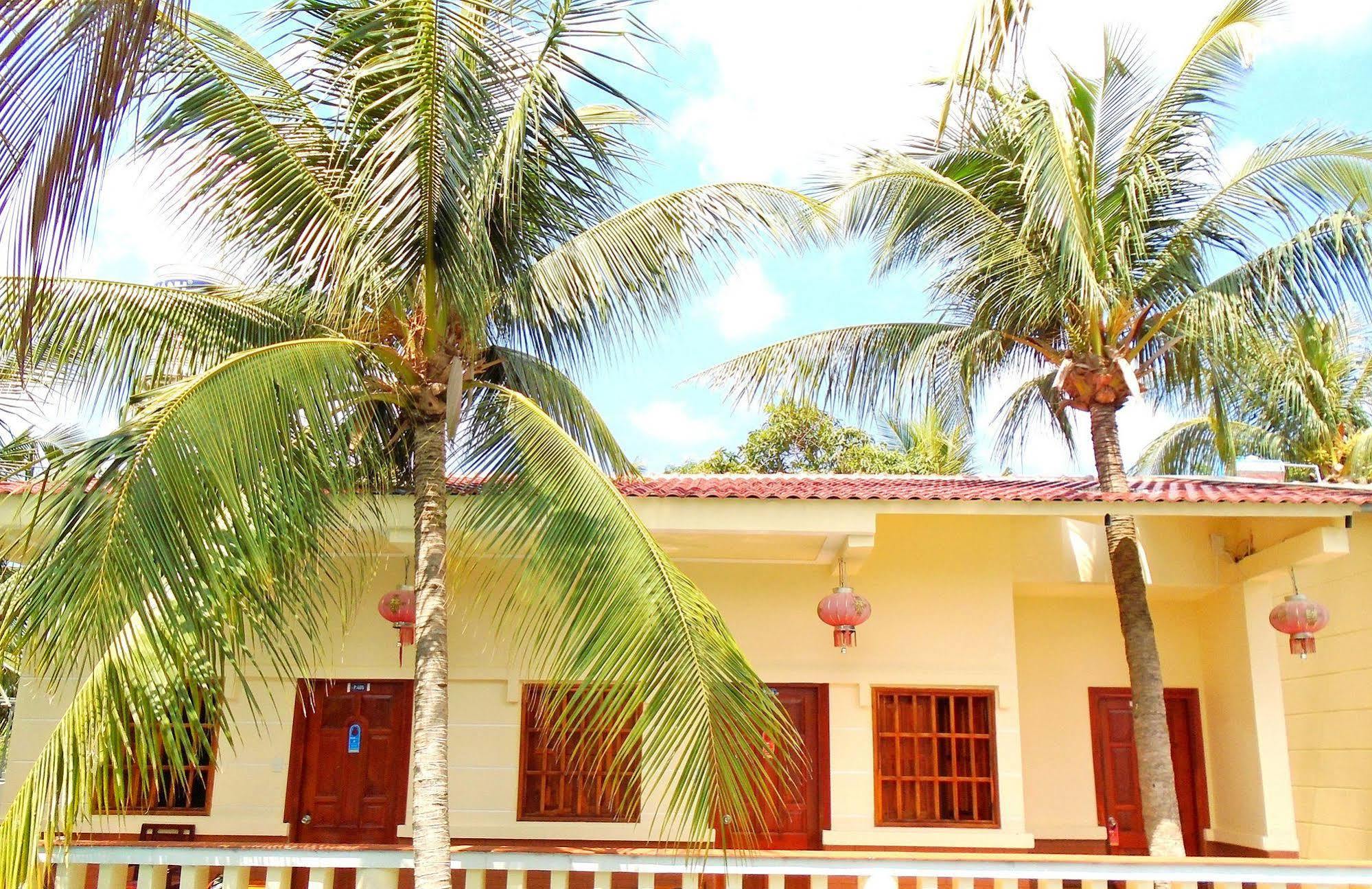 Oyo 614 Phu Quy Resort Екстер'єр фото