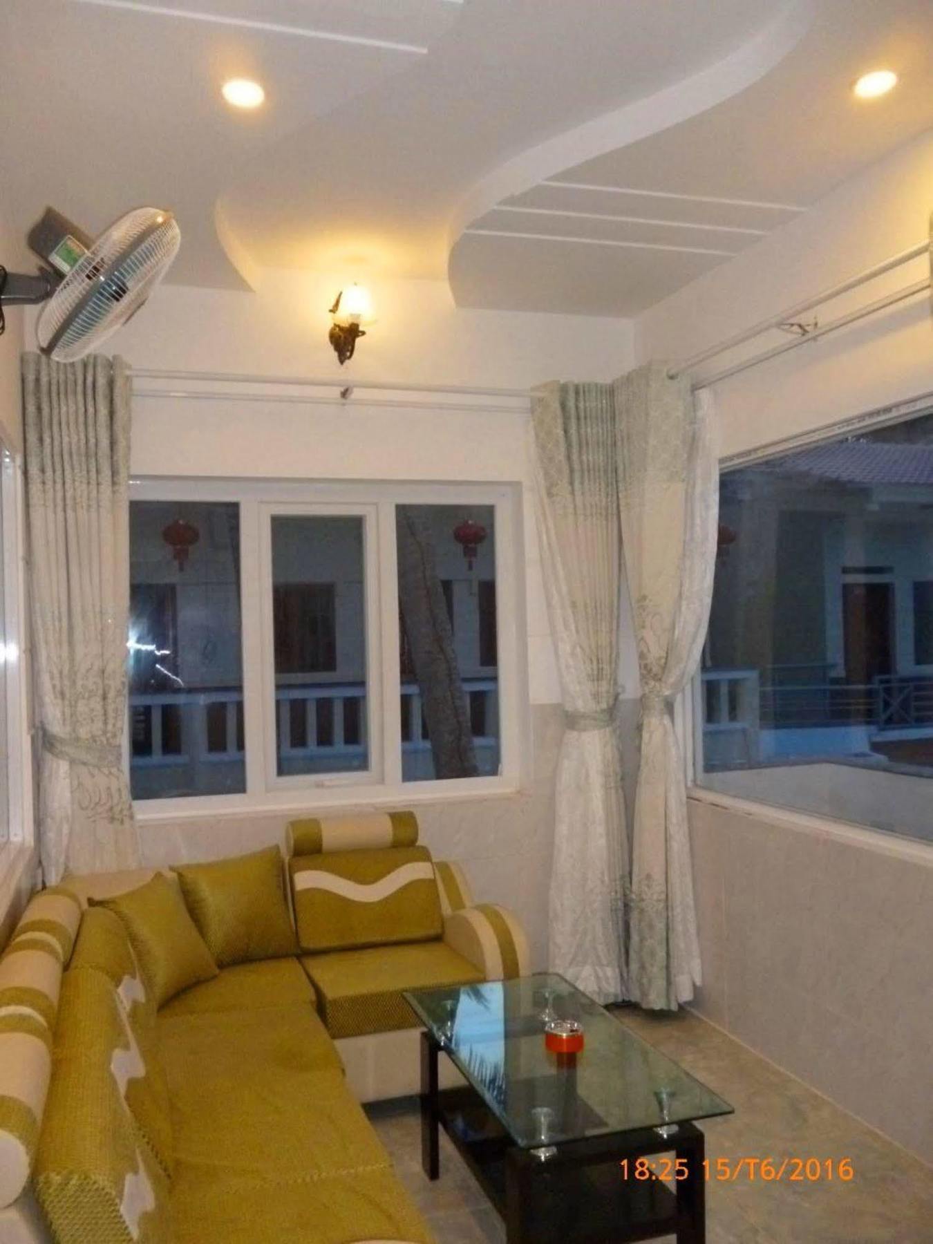 Oyo 614 Phu Quy Resort Екстер'єр фото